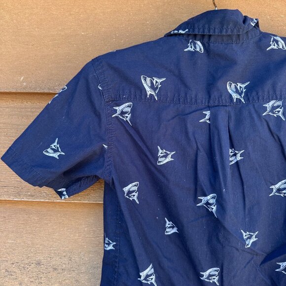 Faded Glory Boys Shark Print Button-Down Short Sleeve Shirt Size M (8) Cotton & - Picture 8 of 10